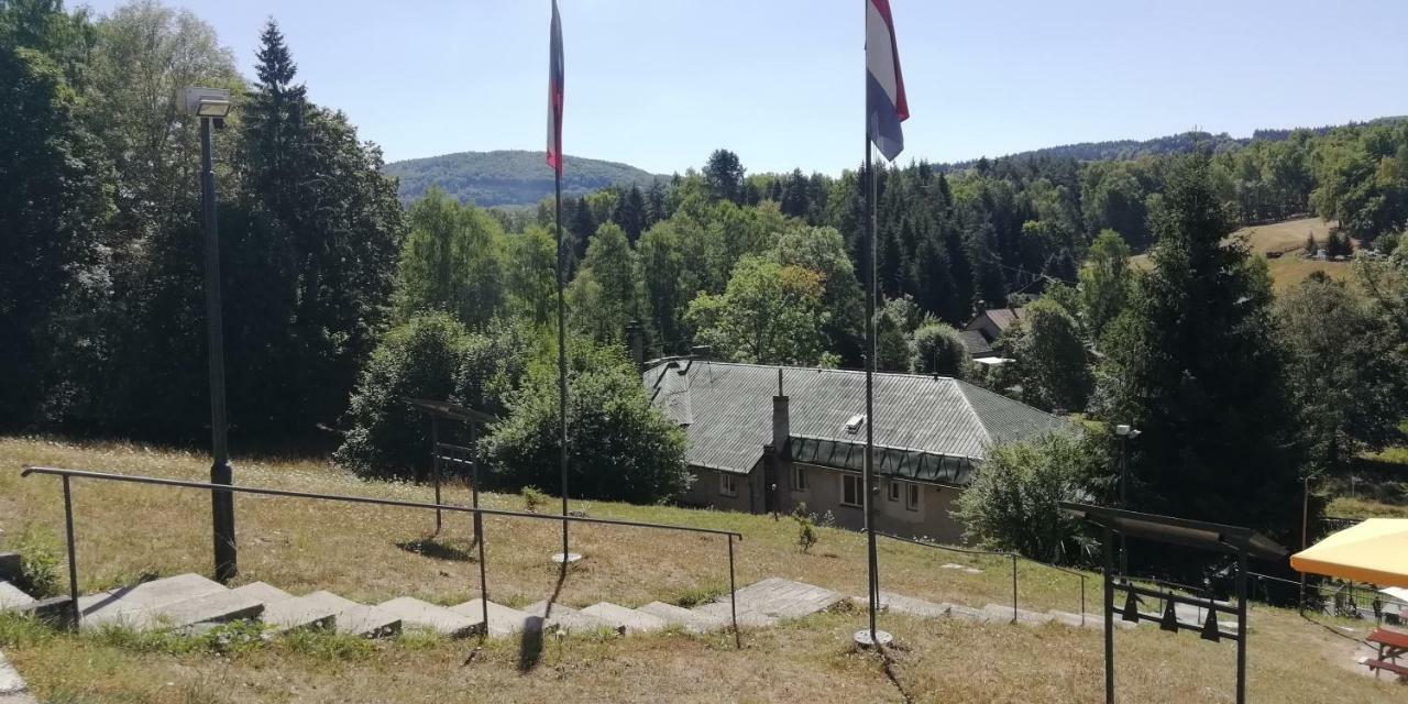 Hotel Olivin Kytlice Hiker Huts Exteriér fotografie